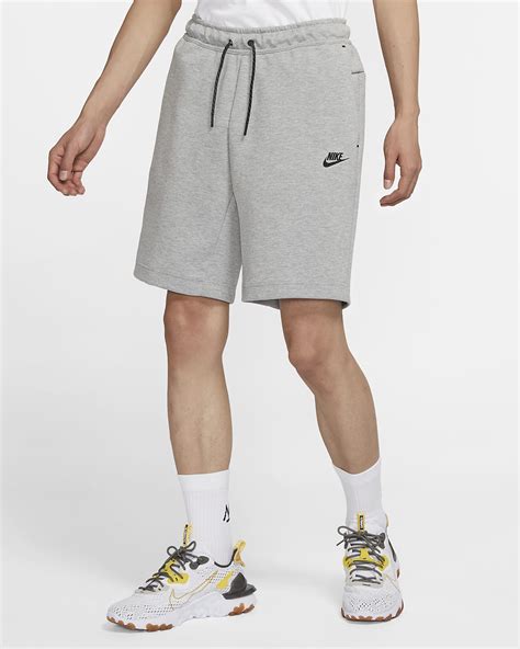 nike tech fleece shorts men